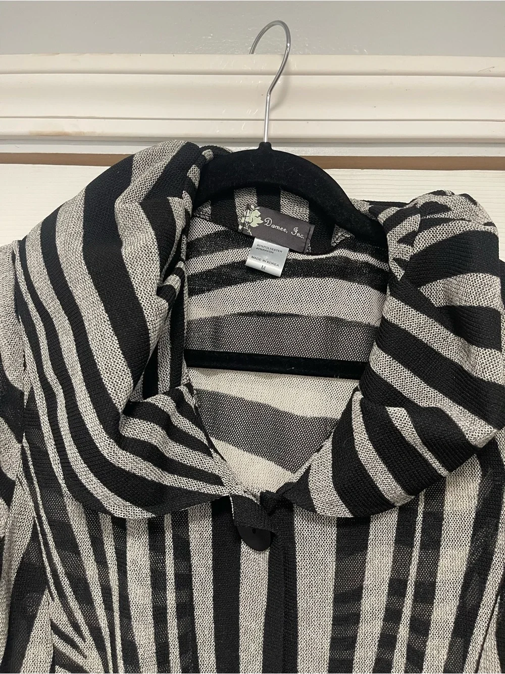 Damee, Inc. Women’s Sheer Geometric Striped Soutache Jacket Black Gray Medium